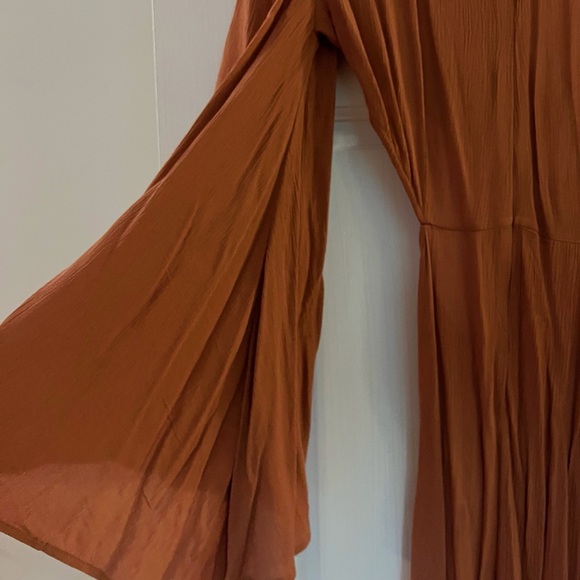 KEHLANI CUT-OUT DRESS from Kadimah (Terracotta) Sz S - Picture 4 of 7
